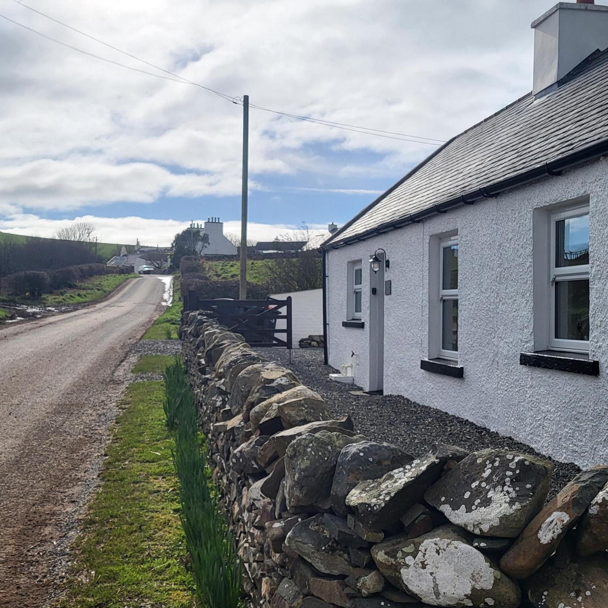 Rawson Cottage Lovely 2 Bedroom Semi Rural Странрер Екстериор снимка